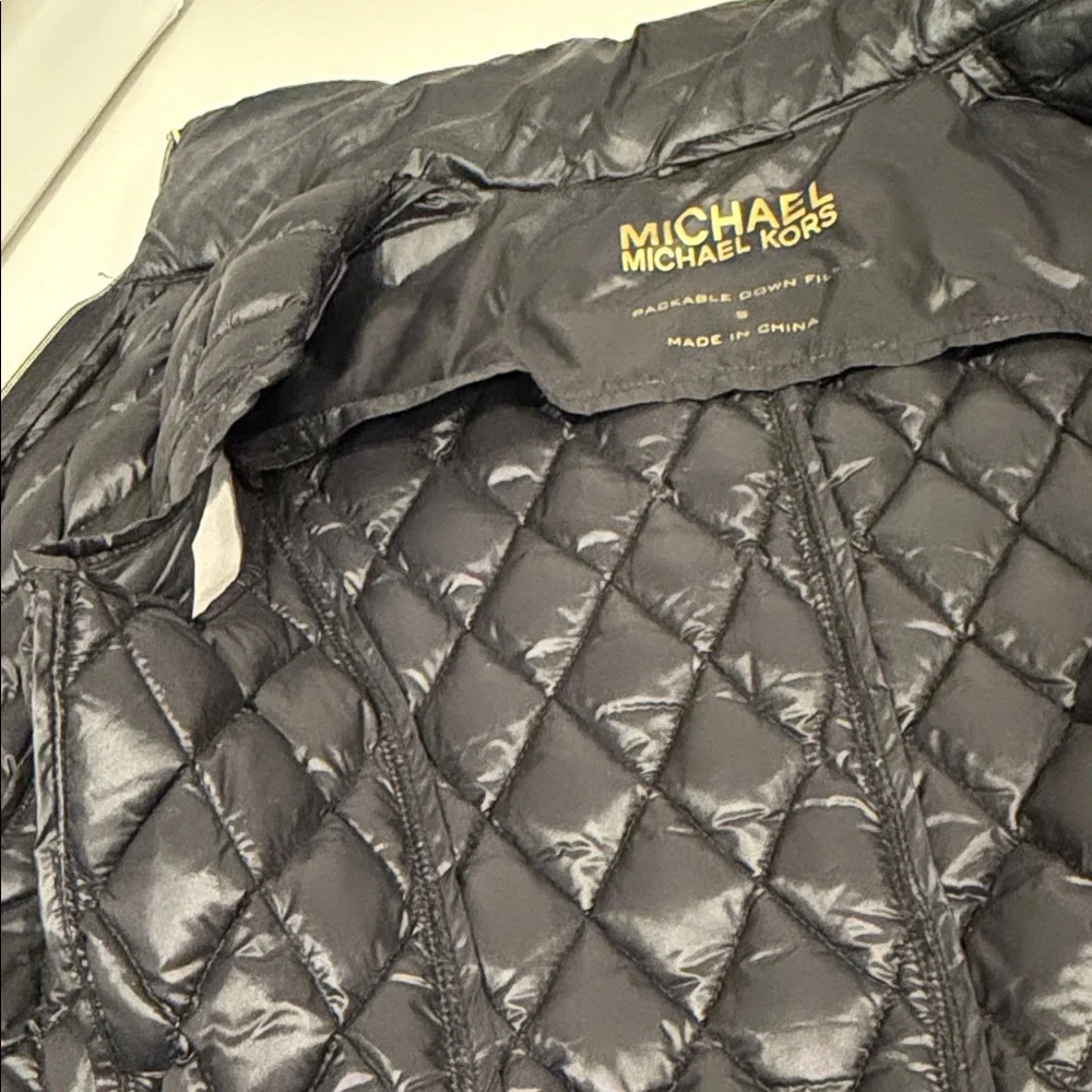 Michael Kors Black Packable Down Puffer Vest Gold Hardware Size Small